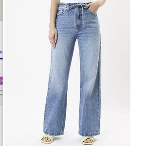 Kancan Women's High Rise 90's Flare Jeans Wide Leg size 5/26